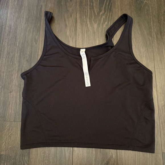 Lululemon Cropped Henley Tank Top Black - Picture 2 of 5